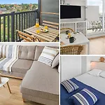 아파트 South-facing Terrace, Direct Access 꺄부흐