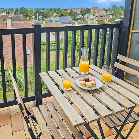 South-facing Terrace, Direct Access Lejlighed Cabourg