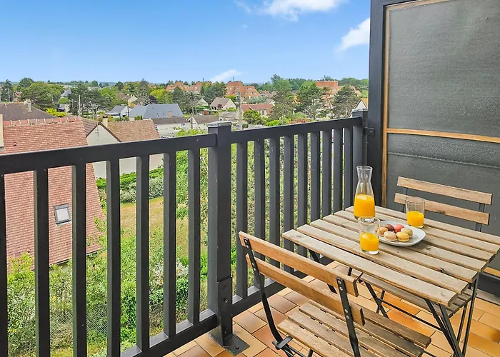 South-facing Terrace, Direct Access * Cabourg